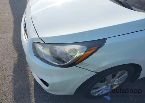 2013 Hyundai Accent Gls z USA, uszkodzony, nr VIN KMHCU4AE4DU276789